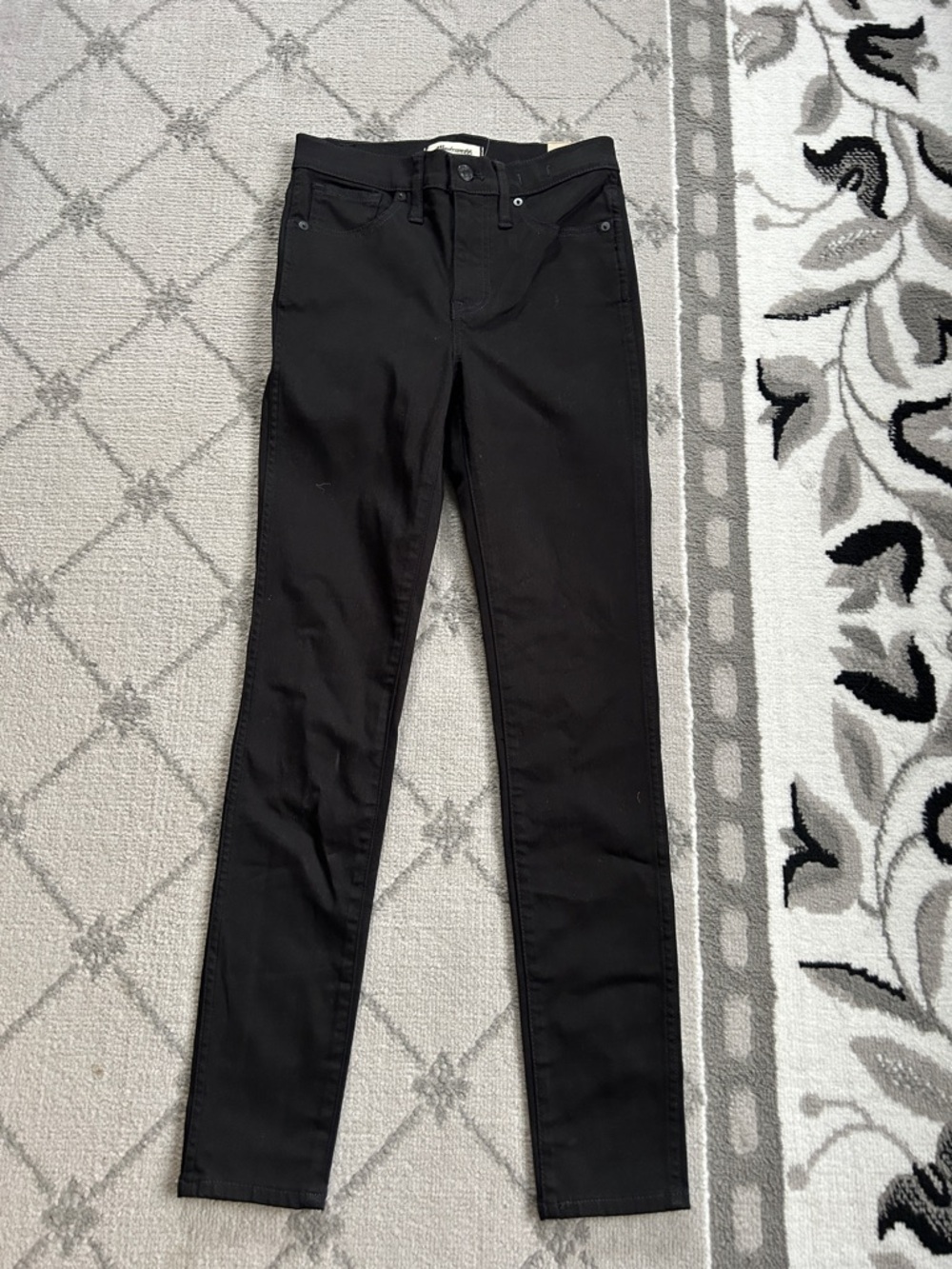 Madewell Black 10” High Rise Skinny Jeans